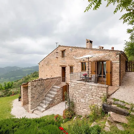 Graceful Holiday Home In Acqualagna With Swimming Pool Exterior photo