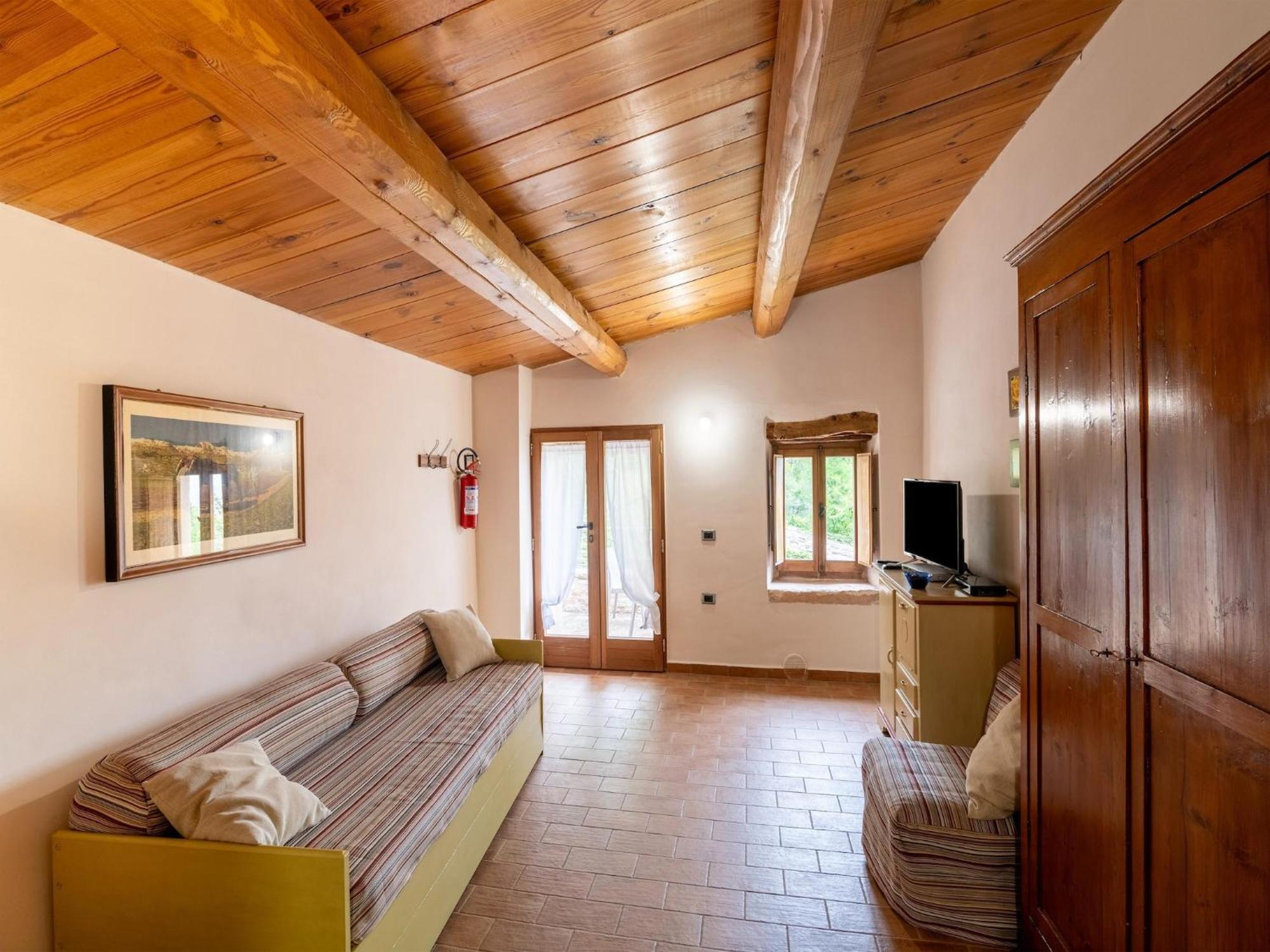 Graceful In With Swimming Pool Holiday home *