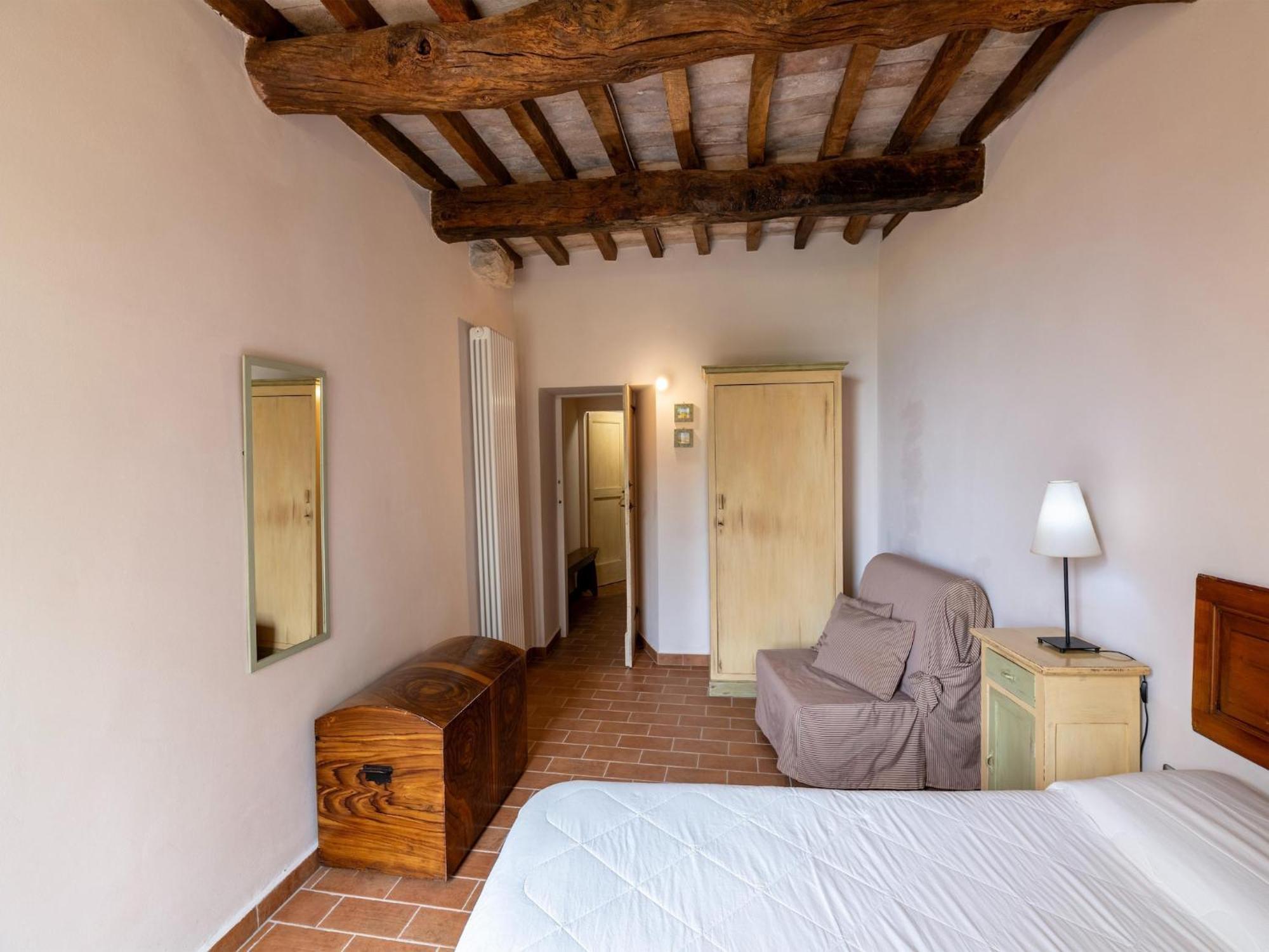 Graceful In With Swimming Pool Holiday home Acqualagna