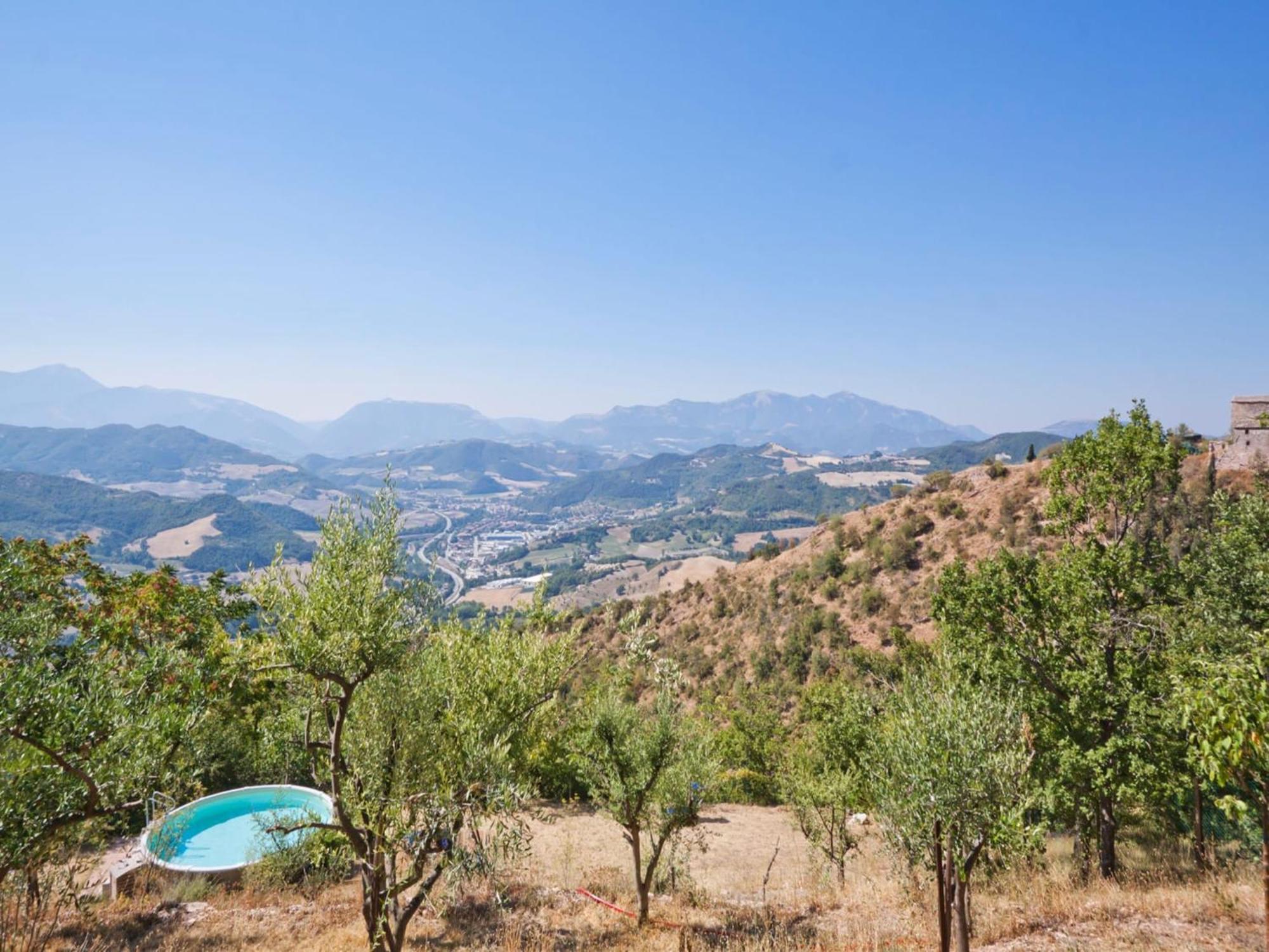 Graceful In With Swimming Pool Acqualagna
